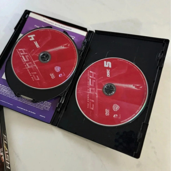The Flash complete first season on dvd - Picture 5 of 5